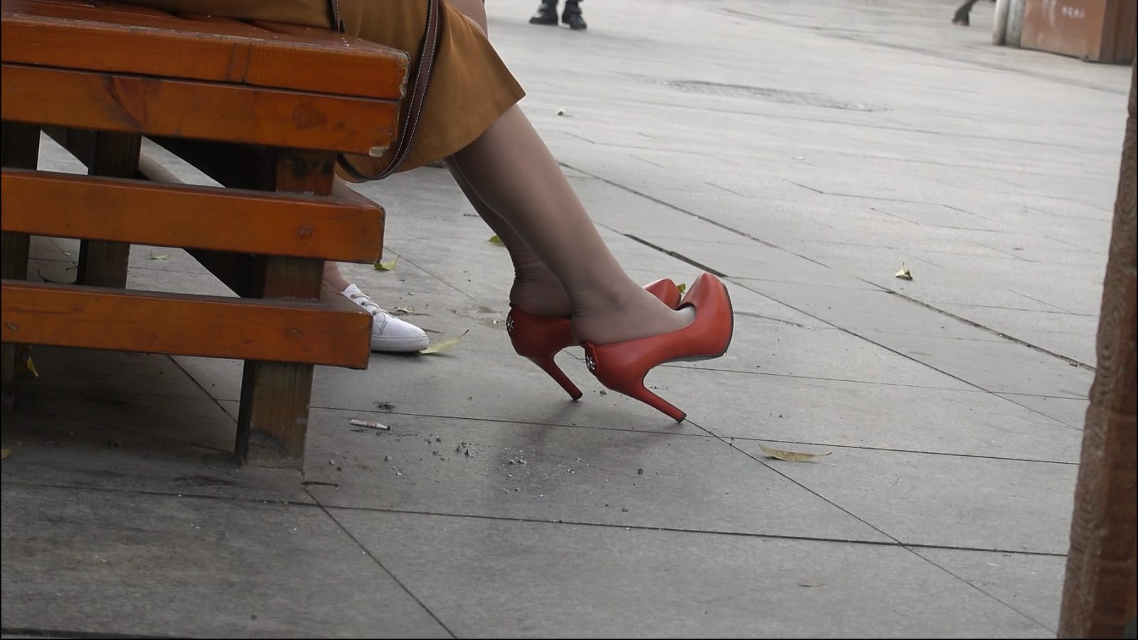 streetsnapdangl[00 00 09][20181201 001940 6]